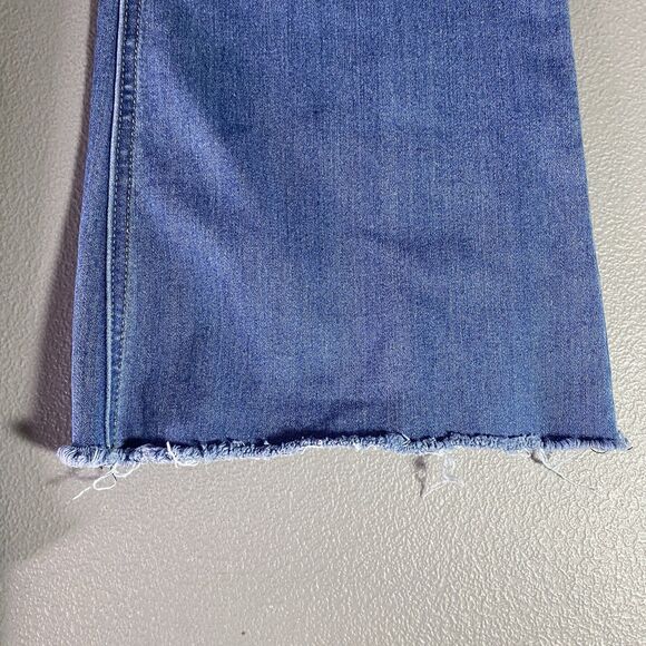 CELLO Jeans Pull On Low Rise Flared Distressed Frayed Hem Light Wash Womens M - Picture 8 of 10